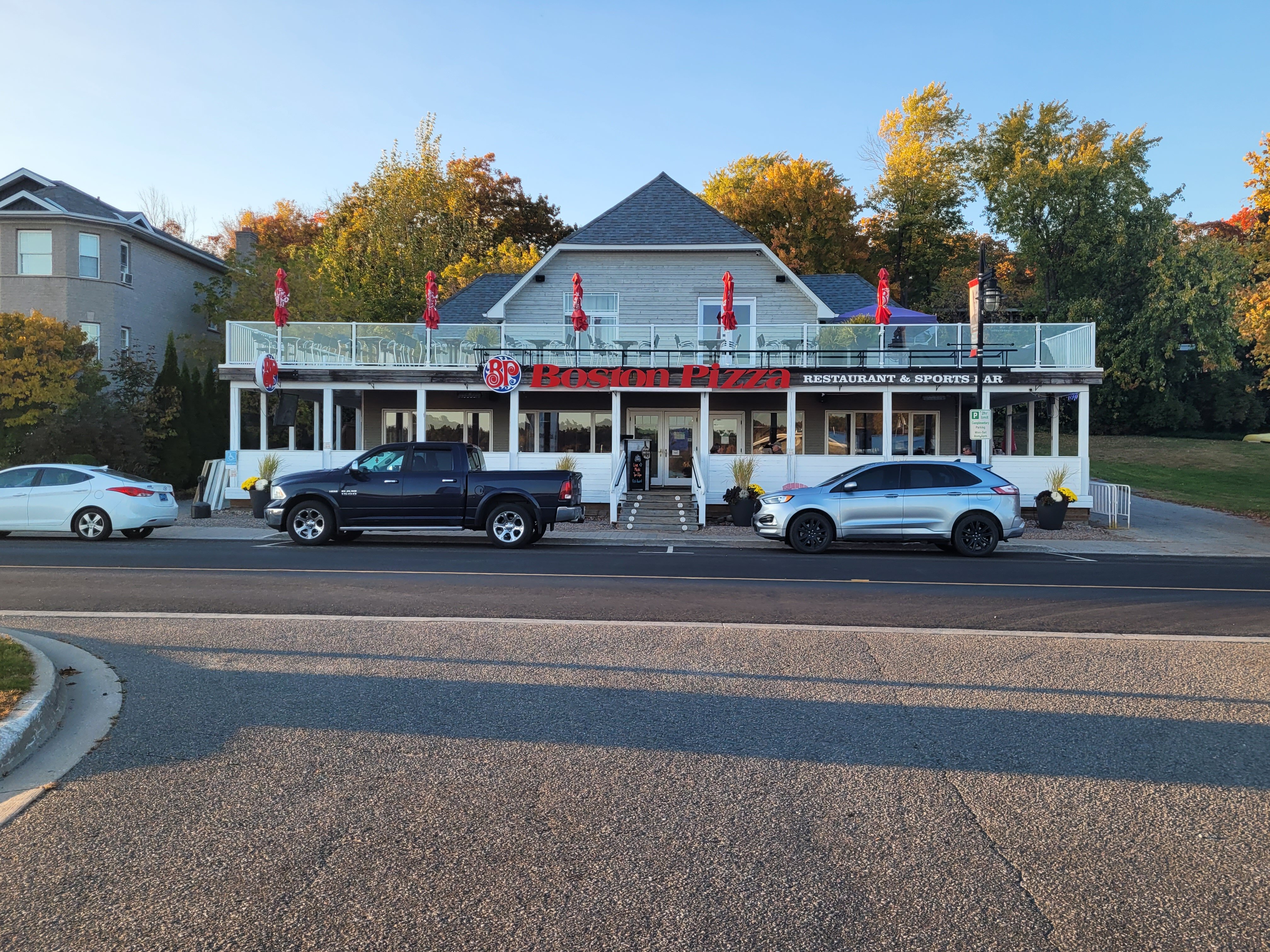 Bayside Inn-官方