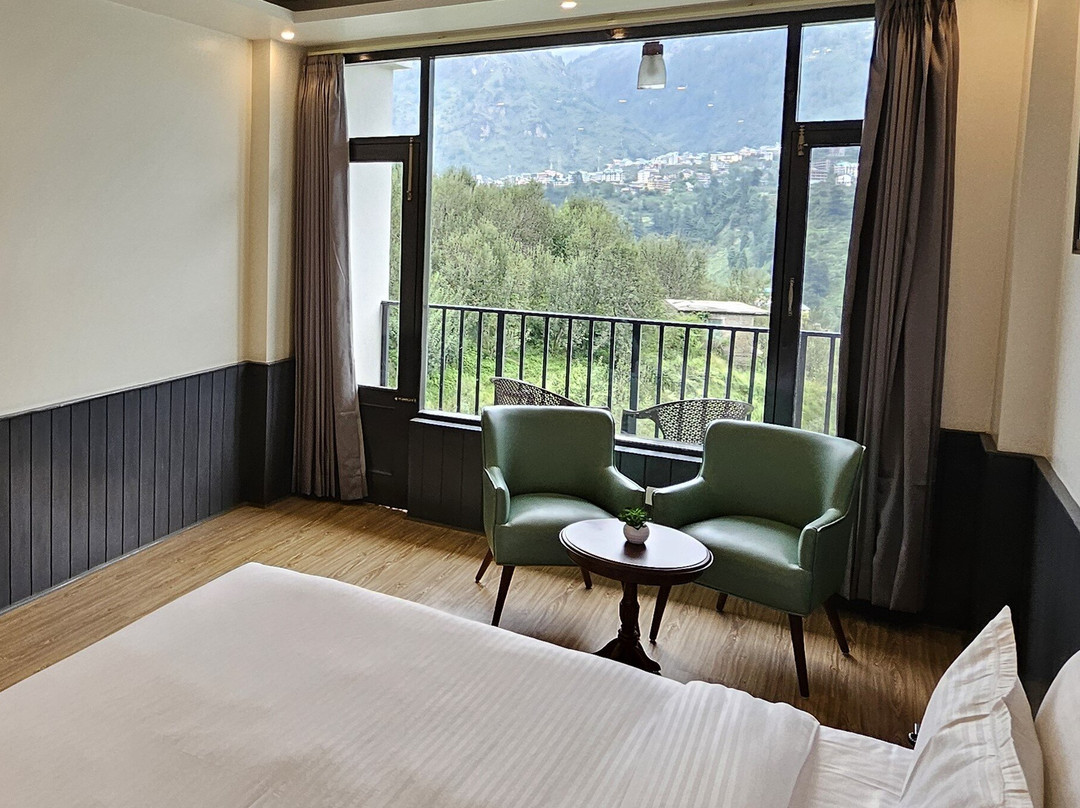 Vine Hills Resort And Spa Manali by the Beatle