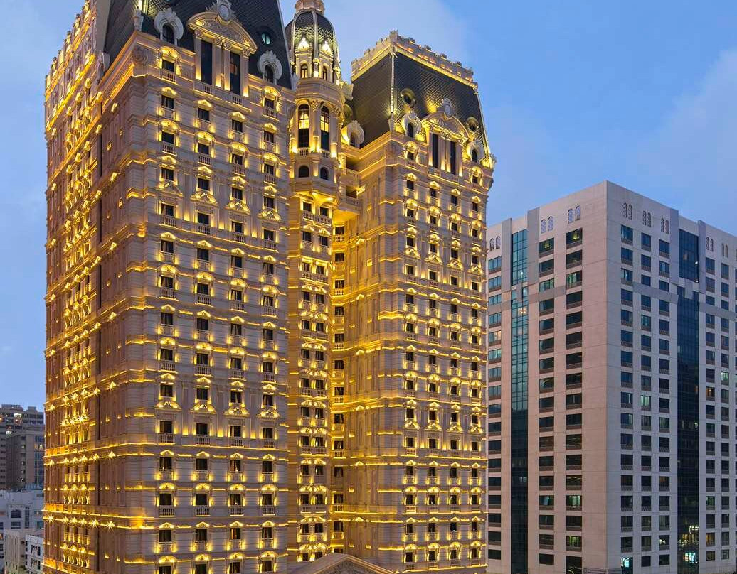 Madinat Zayed酒店住宿-皇家玫瑰酒店