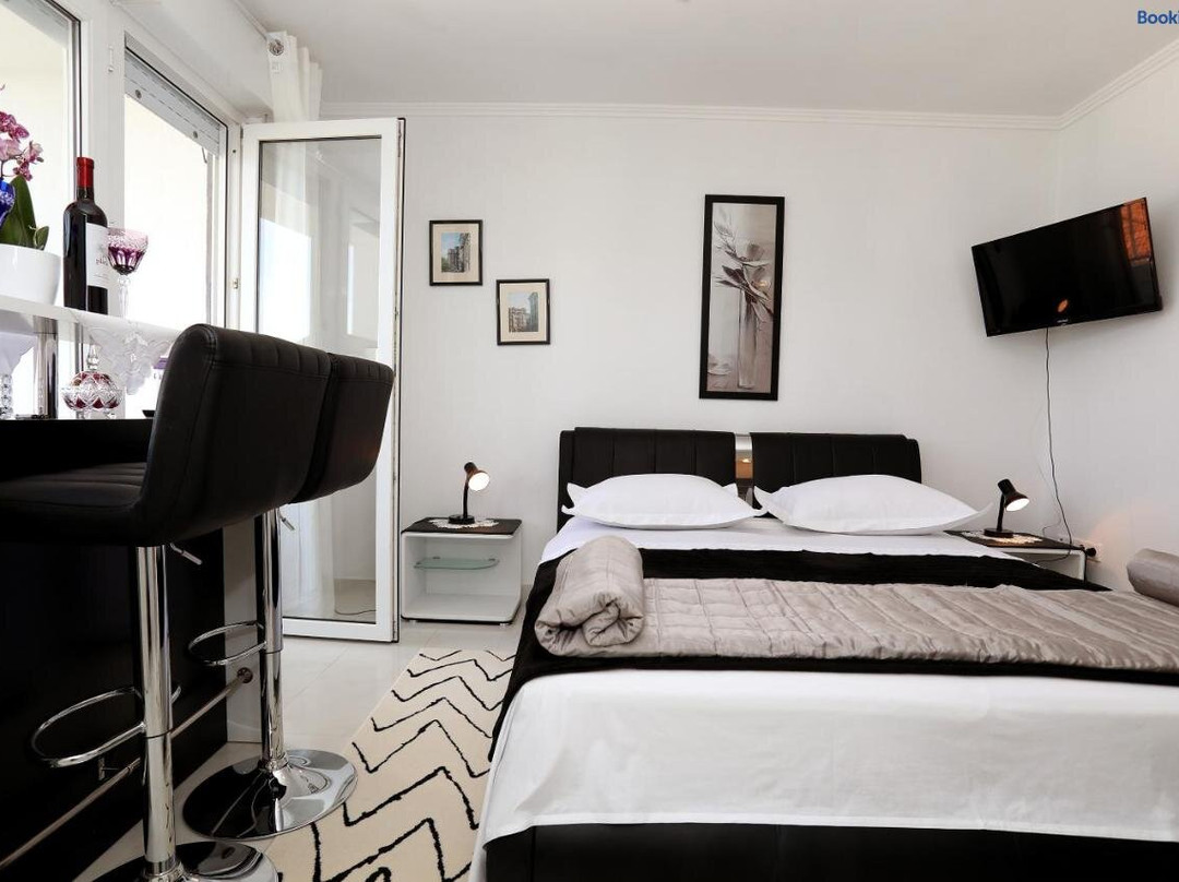 Apartments Itd