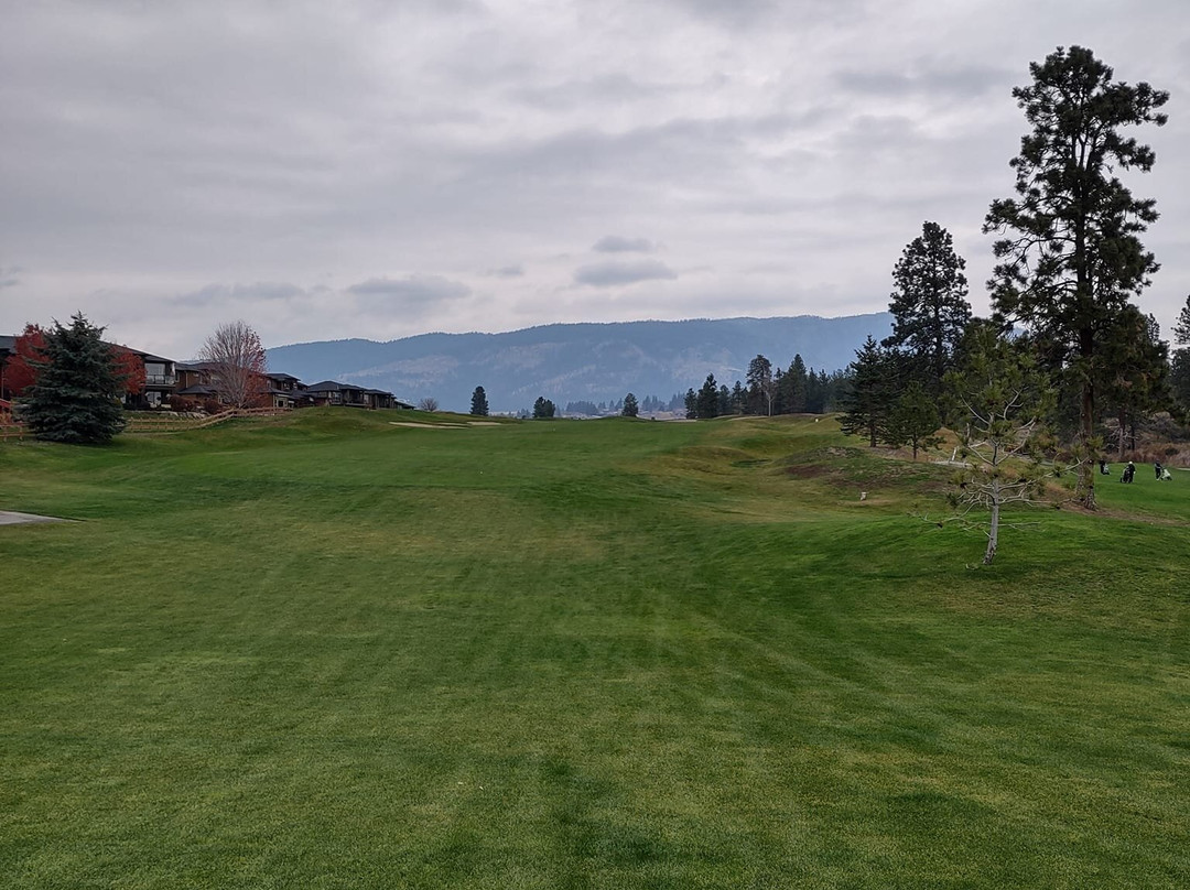 Two Eagles Golf Course景点图片