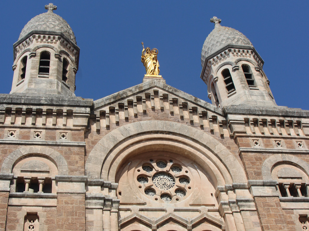 Basilique Notre-Dame de la Victoire景点图片