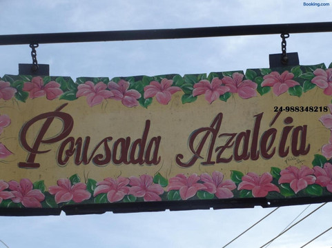 Santa Barbara do Monte Verde酒店住宿-Pousada Azaléia