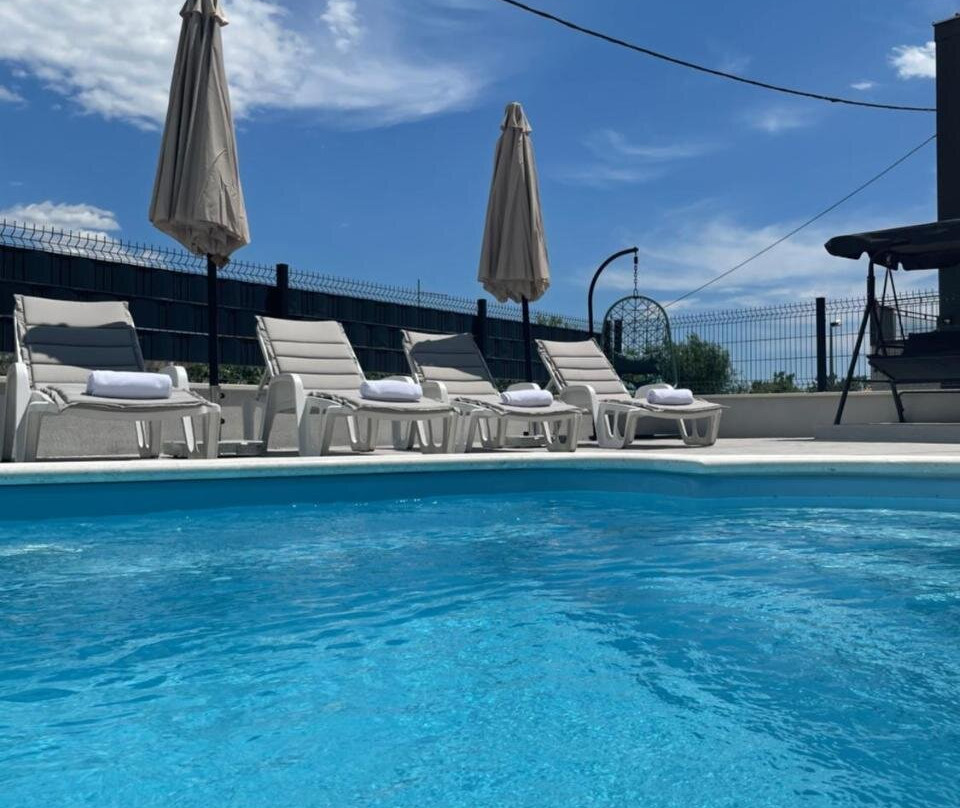 Apartments Antini