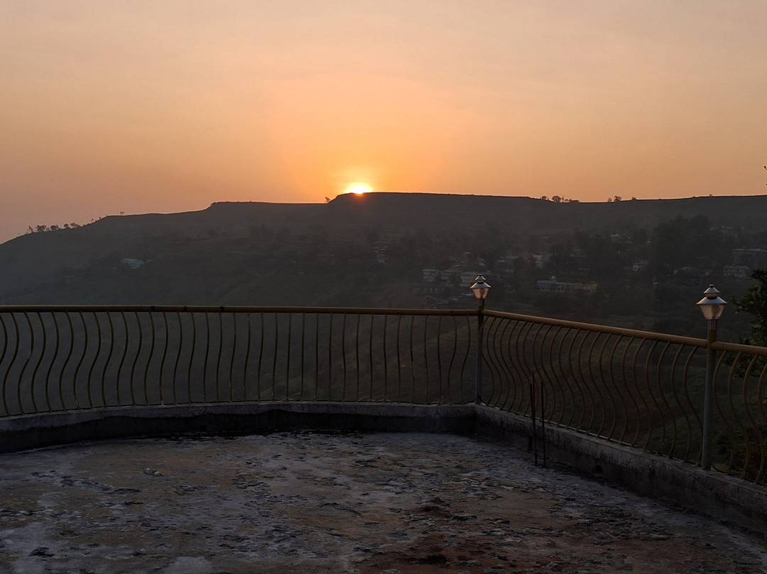 Treebo Trend Raval Resort主图