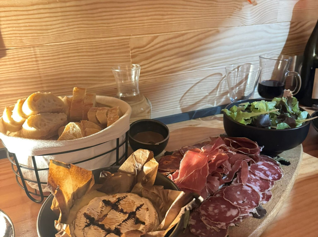 Cab'anes du Pibeste主图