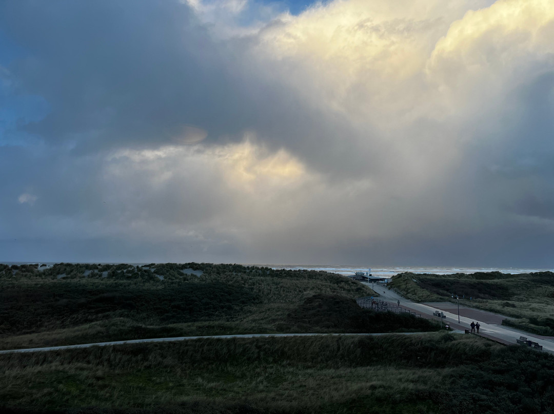 Strandhotel Buren Aan Zee主图