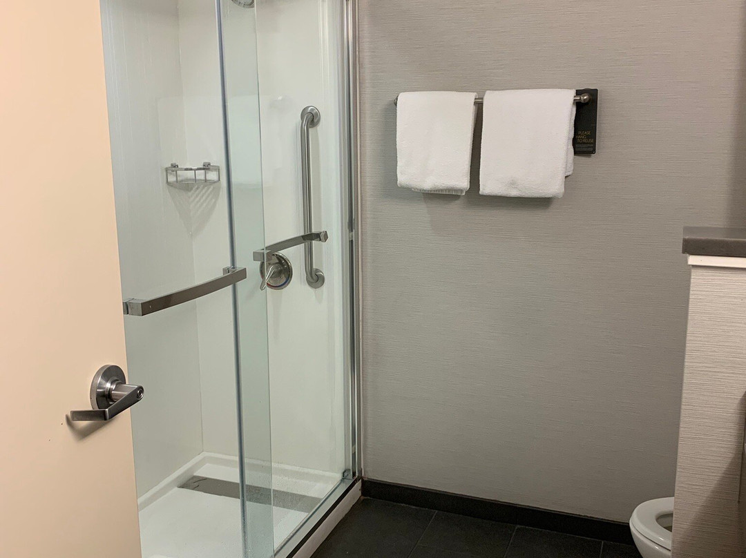 Courtyard Portland Airport主图