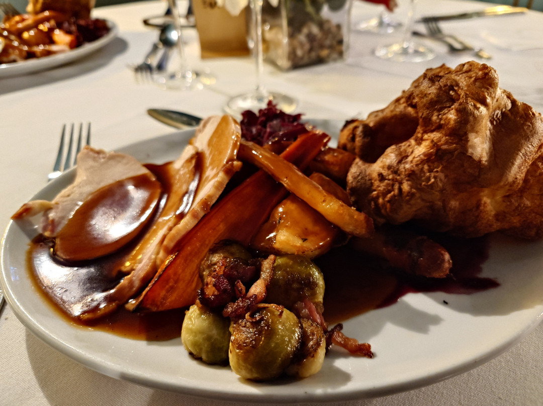 Three Salmons Hotel主图