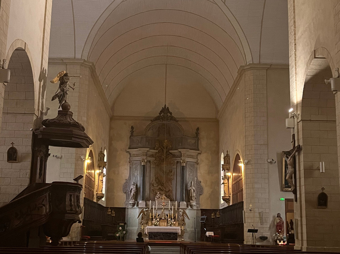 Église Saint-Patern-瓦讷必去景点