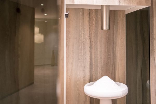 科隆普拉茨水晶度假酒店-泳池