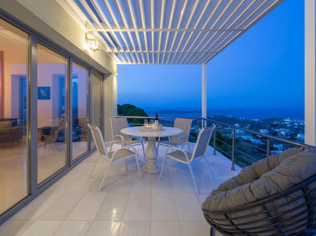 Syros Luxury Living