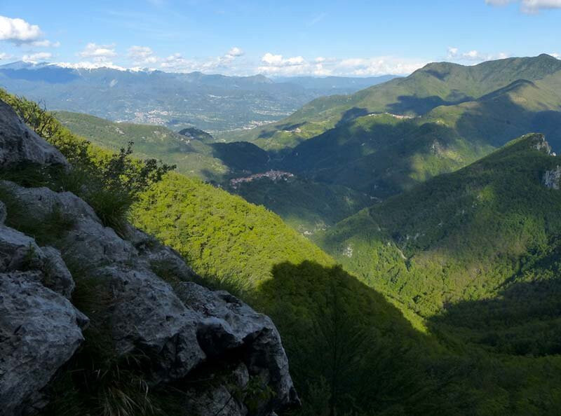 A'zania
