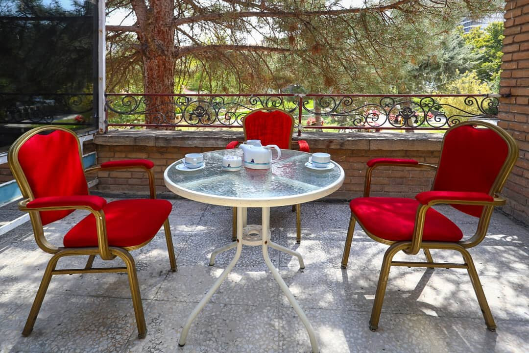 Parsian Hotel Buali主图