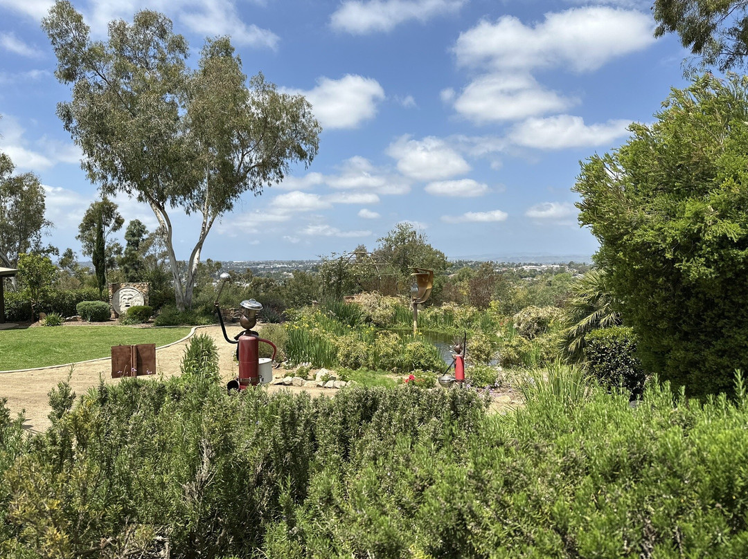 Alta Vista Botanical Gardens-维斯塔必去景点