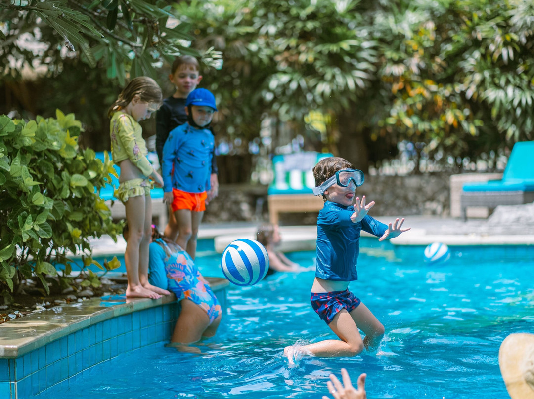 海潮海滩渡假村主图