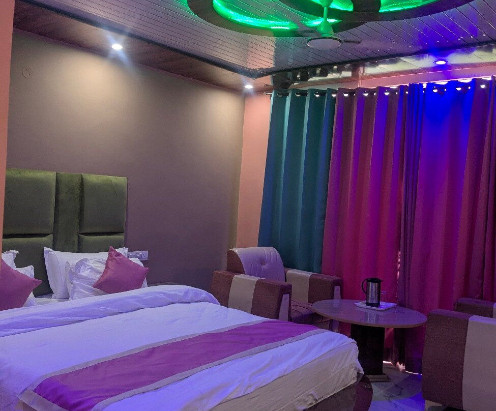Hotel Subline View Manali