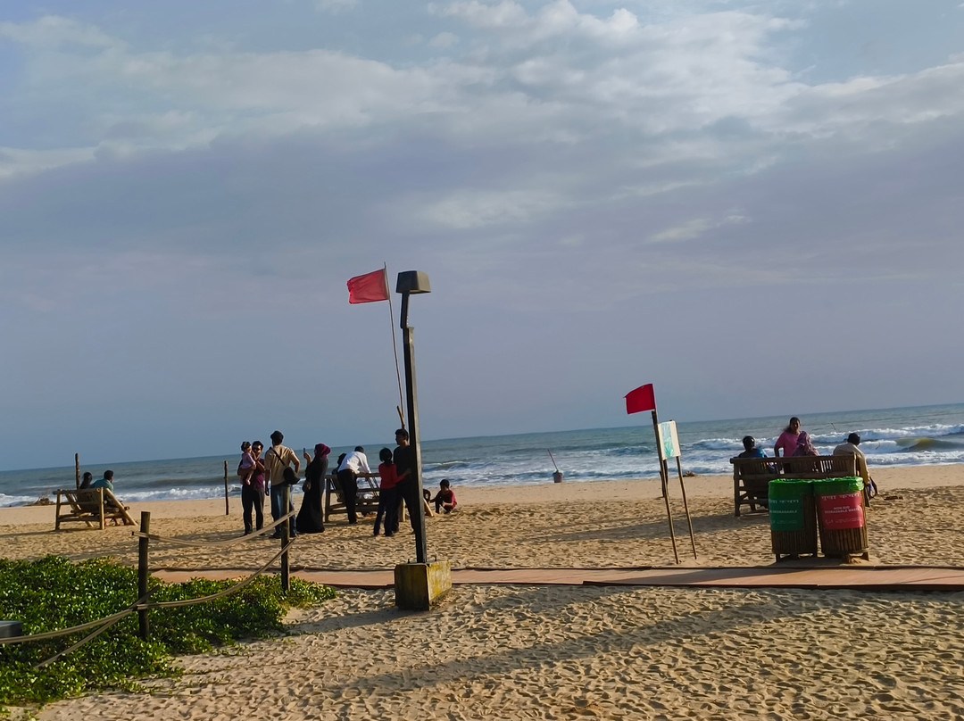 Tannirbhavi Beach-芒加罗必去景点