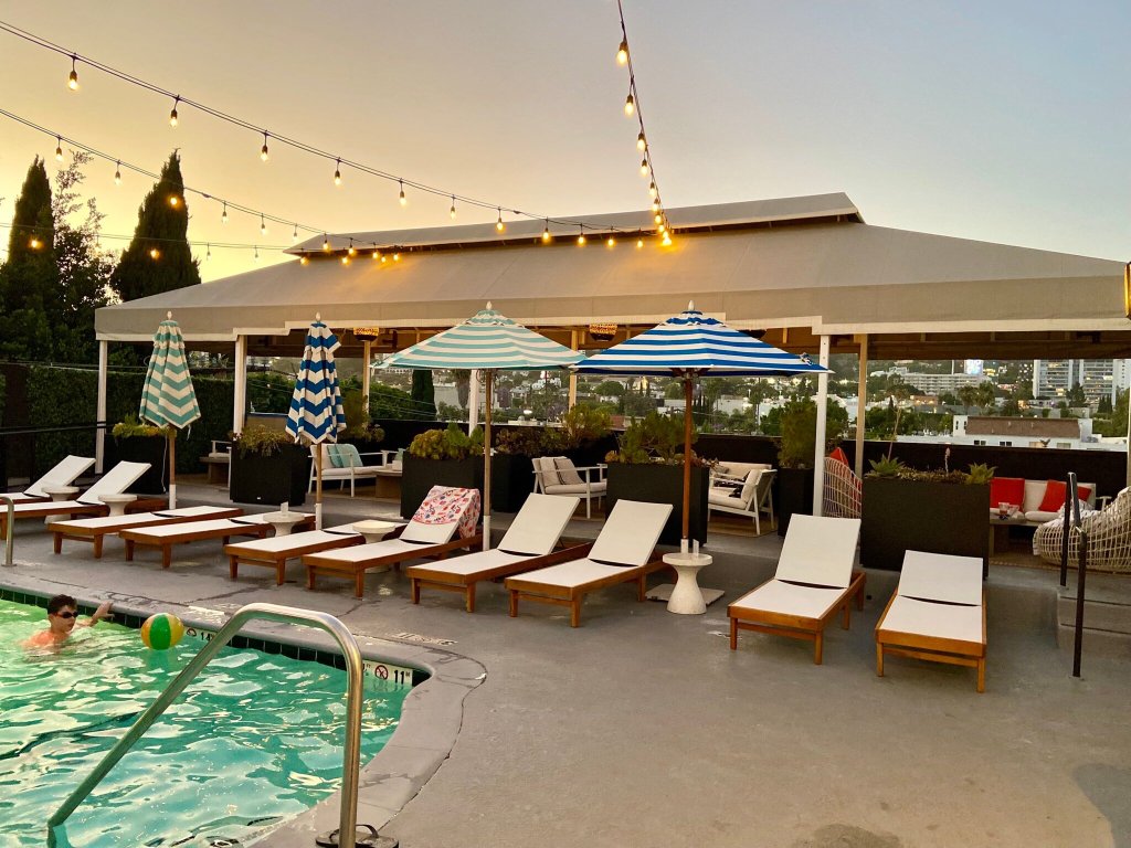 公园套房酒店-官方