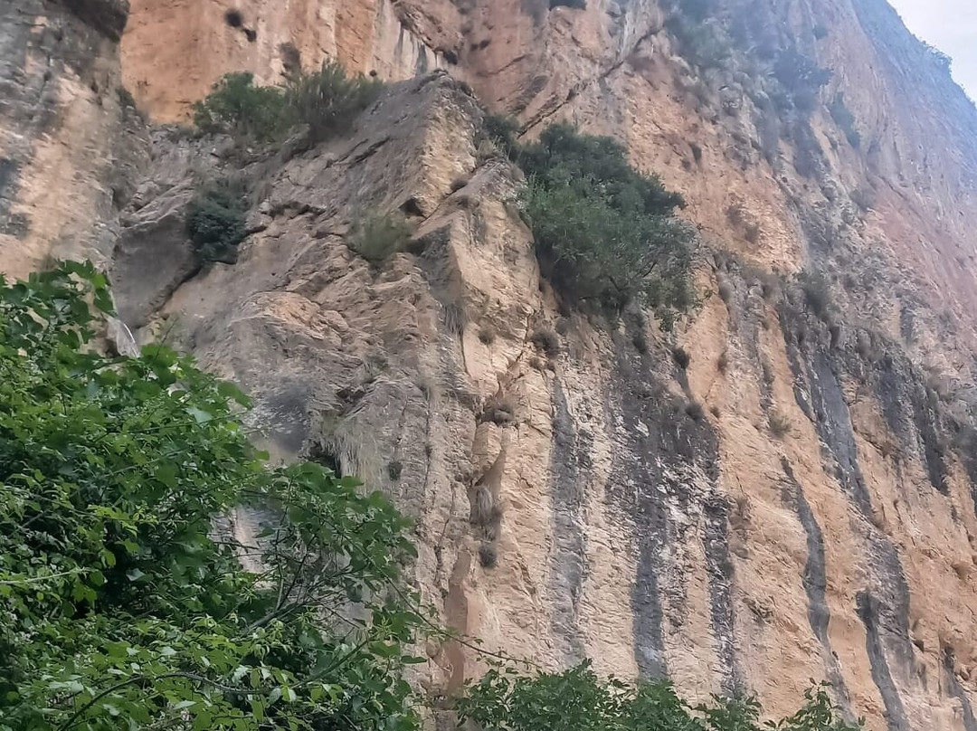 Sendero Cerrada de la Magdalena-Castril De La Pena必去景点