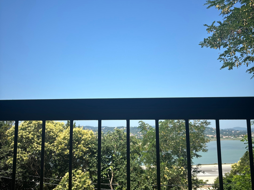 科孚宫酒店主图