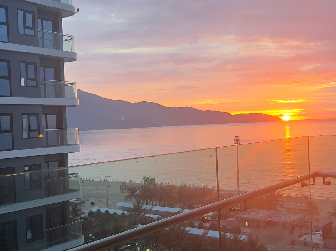 阿拉卡特海滩度假酒店主图