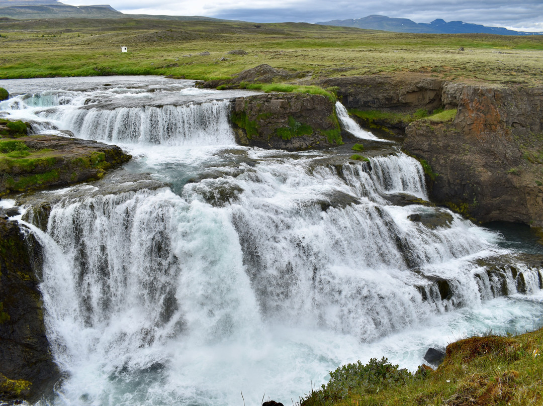 Fosslaug-Varmahlid必去景点