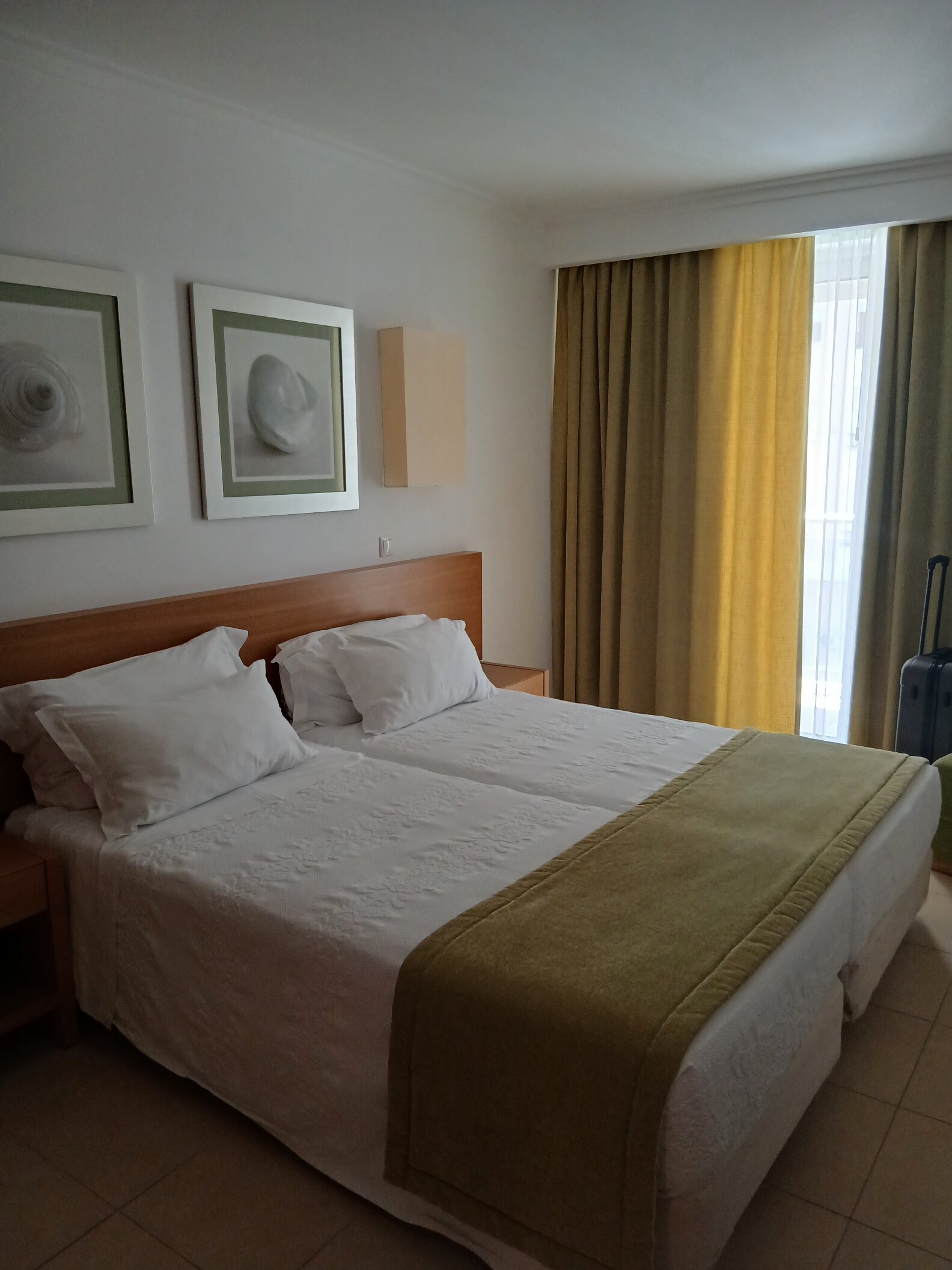 Monte Gordo Hotel Apartamentos & Spa-客卧