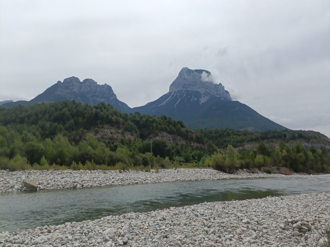 Gorgas De Puértolas-Aínsa-Sobrarbe必去景点