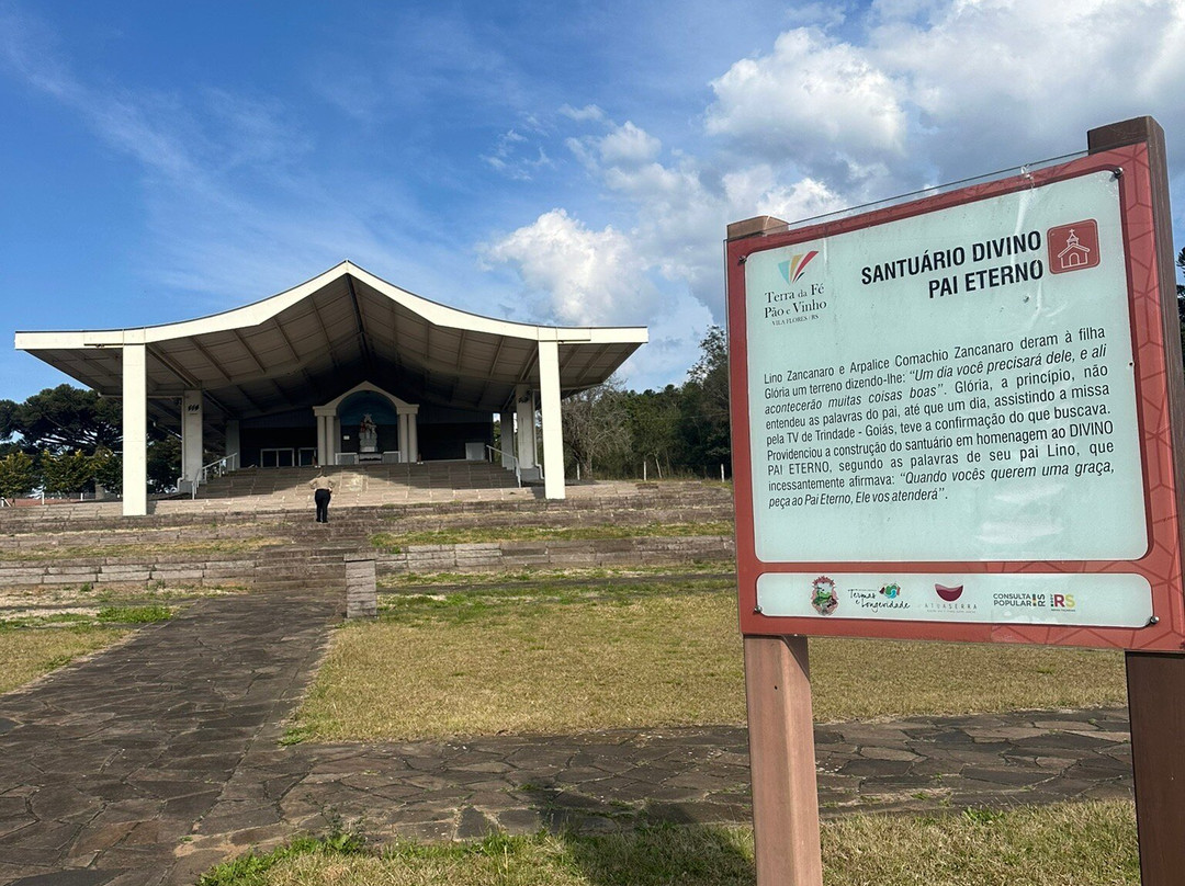 Capitel Divino Pai Eterno-Vila Flores必去景点