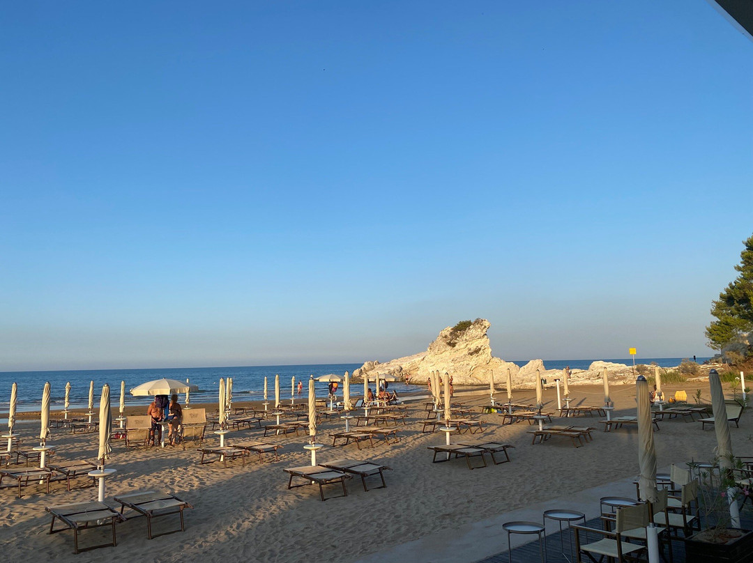 Punta delle Sirene-维耶斯泰必去景点