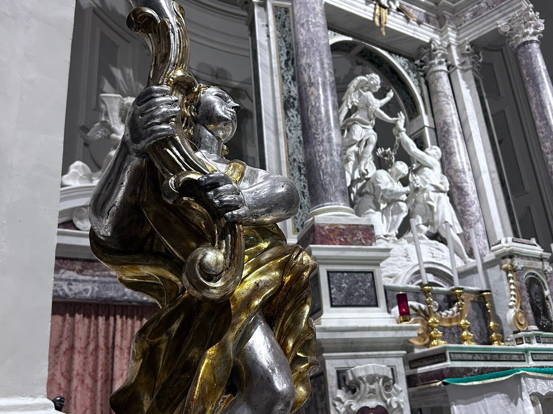 Chiesa di San Ferdinando-里窝那必去景点