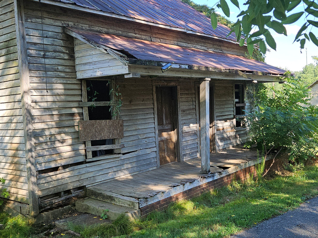 Henry River Mill Village-希科里必去景点