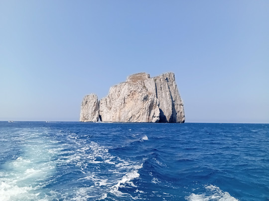 Trentaremi-撒丁岛必去景点