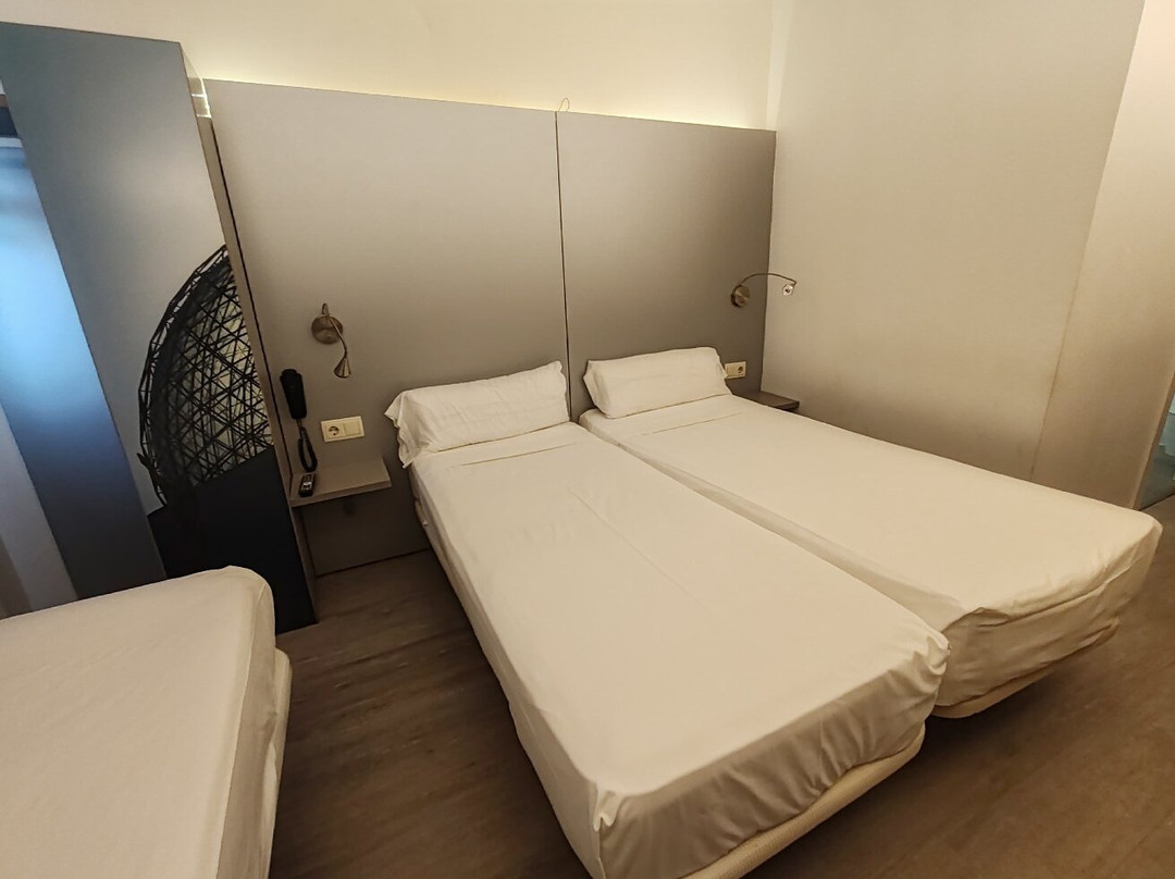 B&B HOTEL Figueres主图