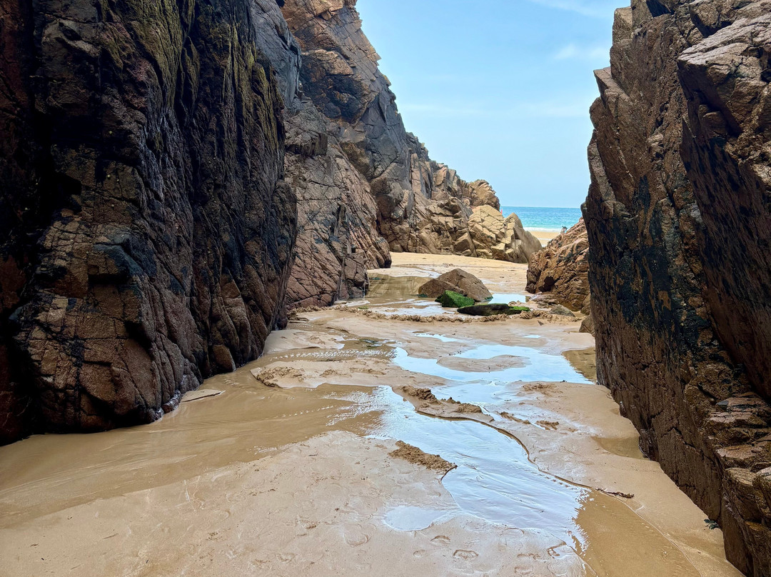Plemont Bay-泽西岛必去景点