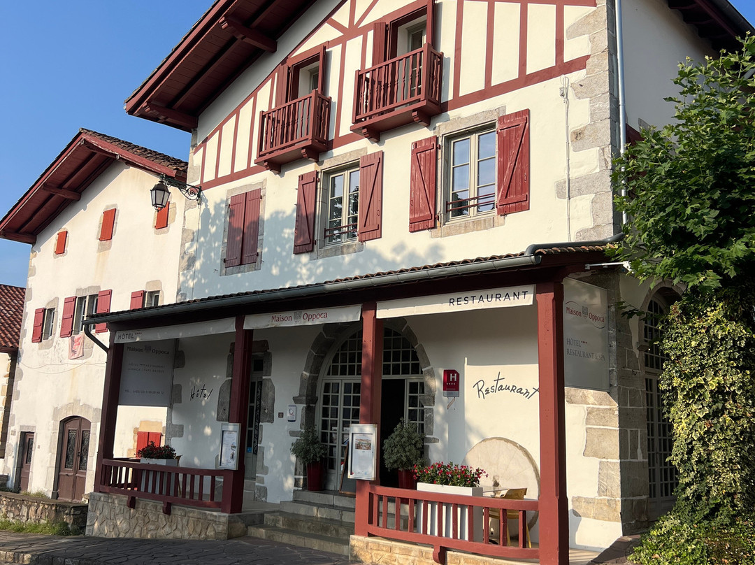 Maison Oppoca Hôtel Restaurant & Spa主图