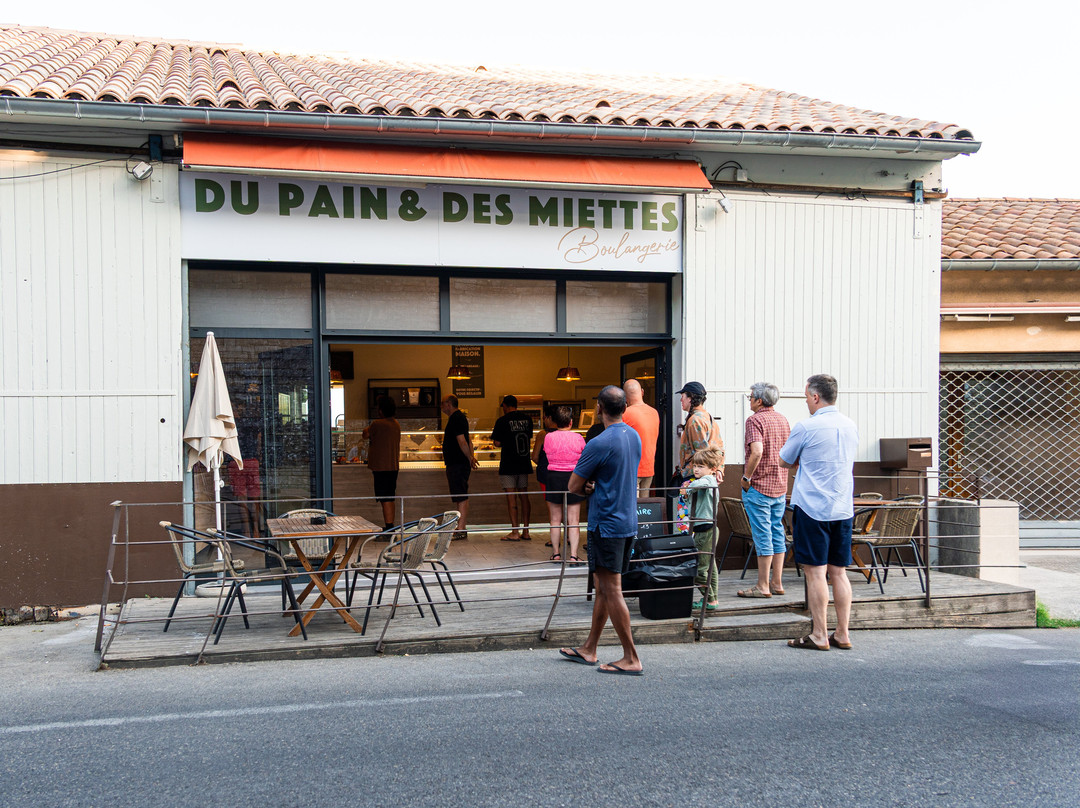 Du Pain & Des Miettes