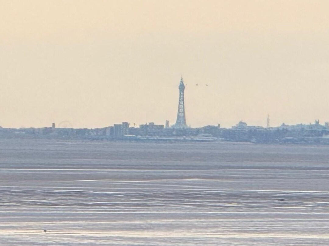 绍斯波特酒店住宿-华美达绍斯波特广场酒店