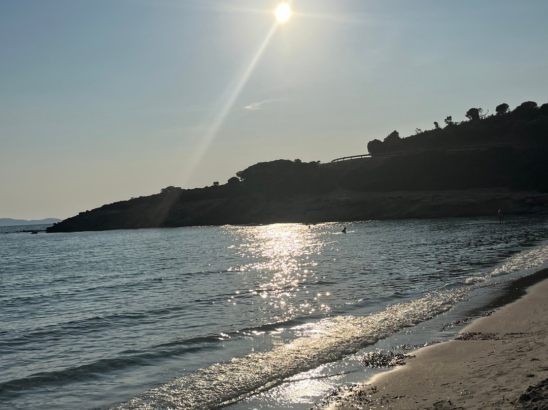 Spiaggia di Piscinni-Domus de Maria必去景点