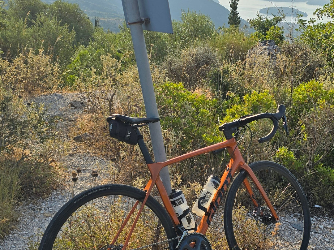 Get Active-Nidri必去景点