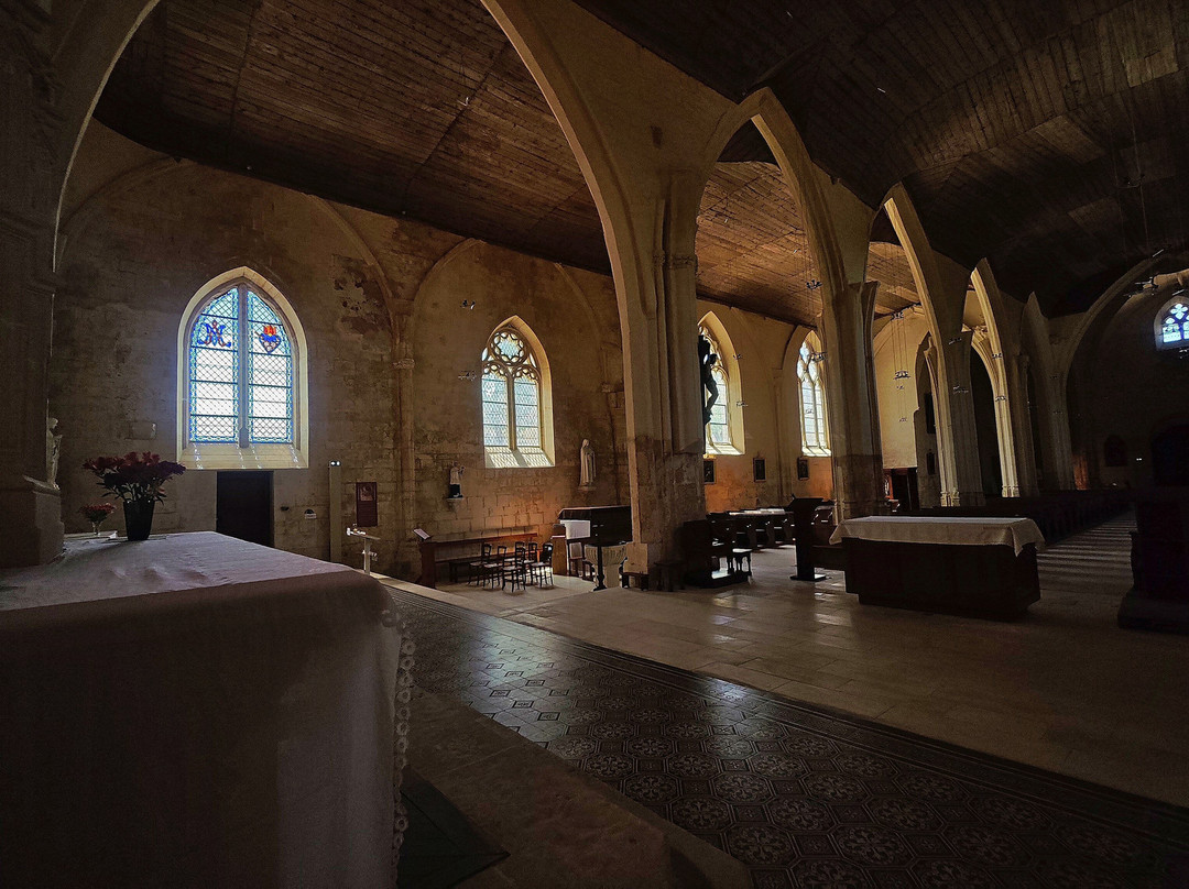 Église Saint-Hilaire-Foussais-Payre必去景点