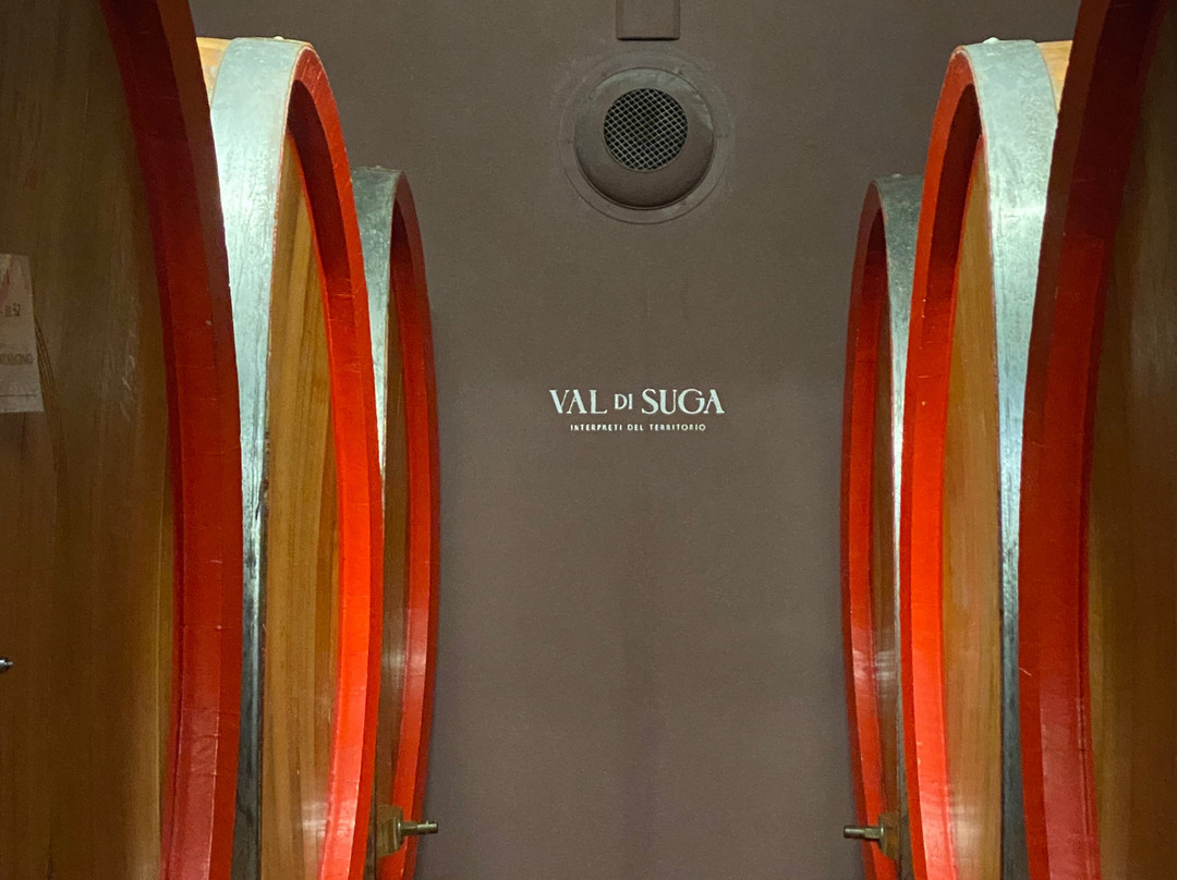 Val Di Suga-蒙塔尔奇诺必去景点