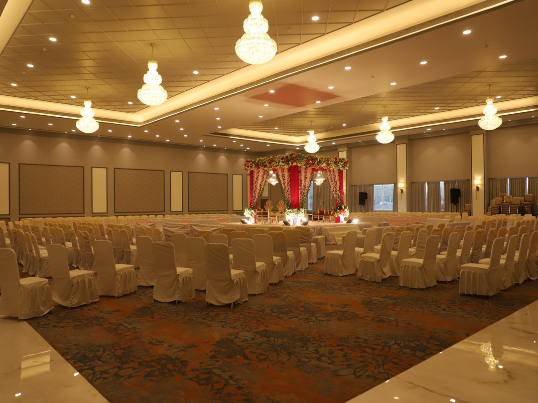 Grand Sarovar Portico主图