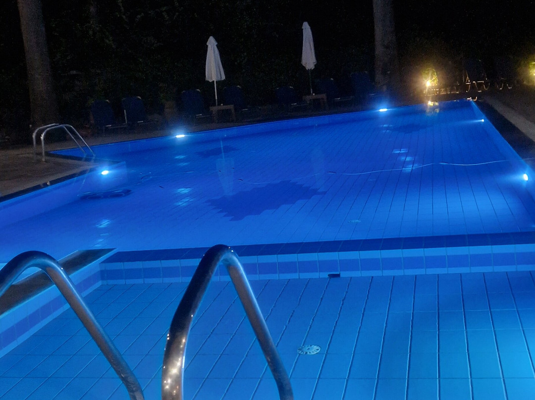 Lavrion Apartments主图