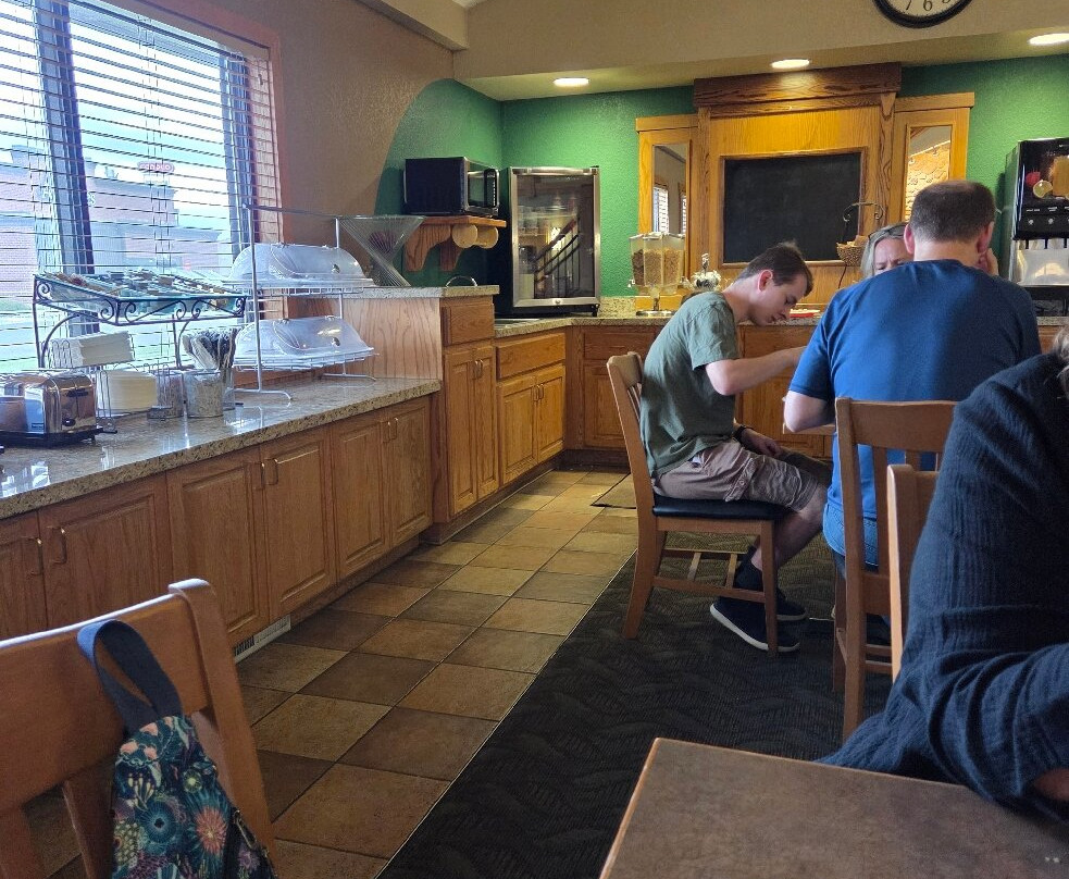 阿美瑞辛酒店雷克斯堡套房主图