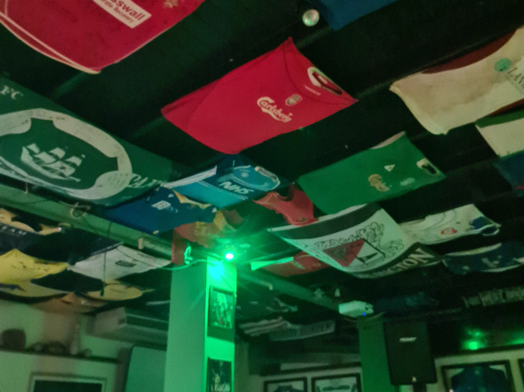 Scorers Irish & Sports Bar-Kavos必去景点