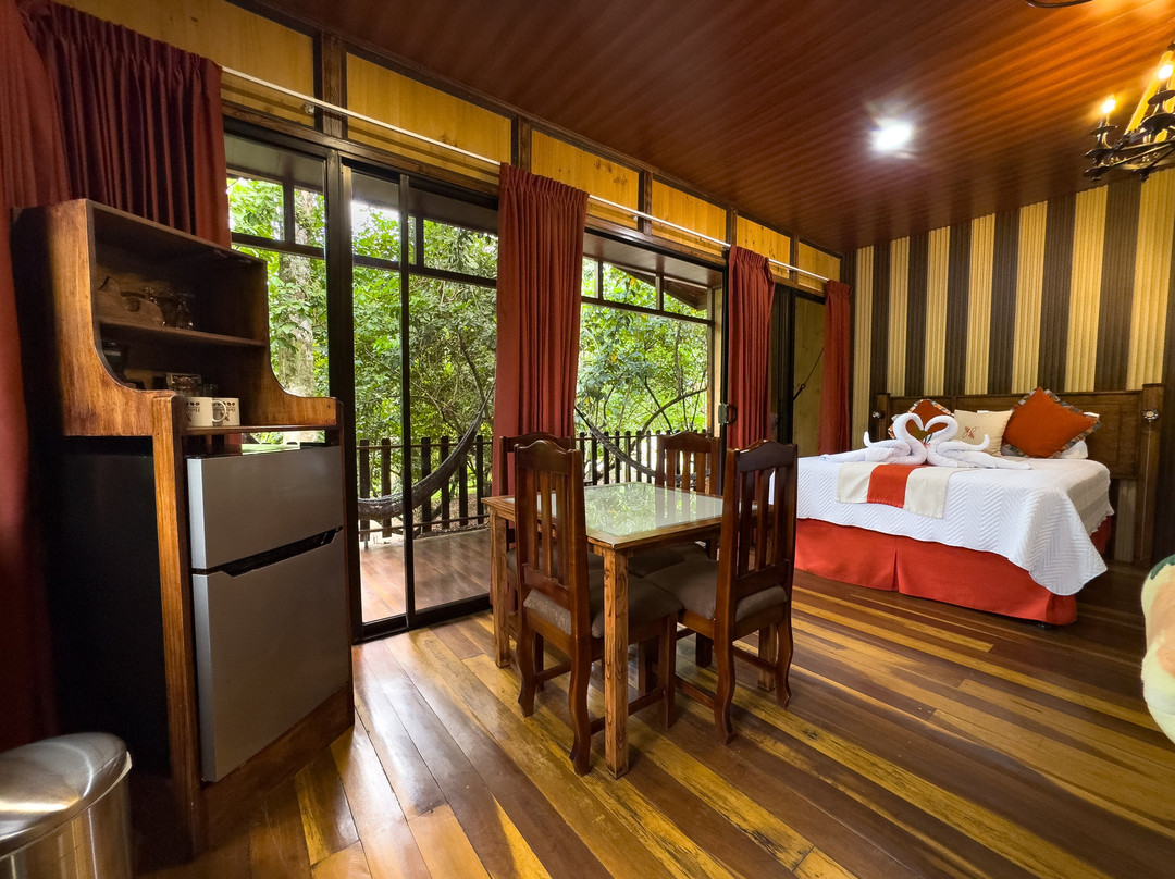 Heliconias Nature Inn & Hot Springs主图