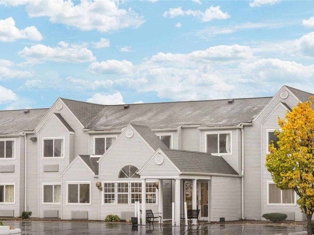 Baymont by Wyndham Henrietta/Rochester