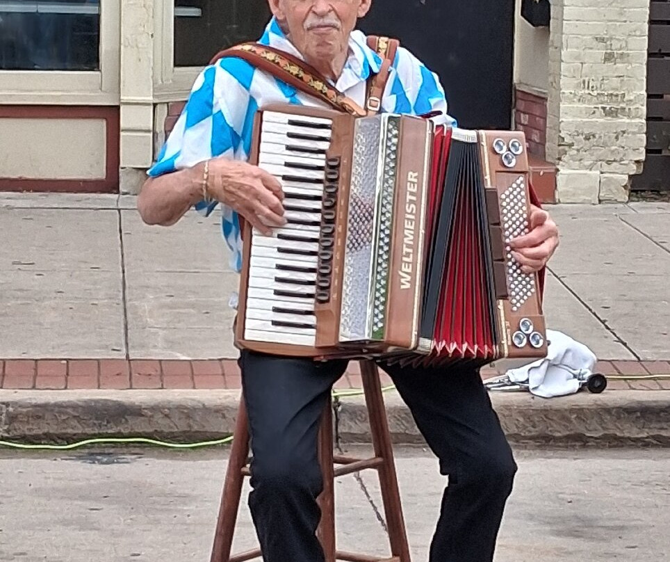 Oshkosh Farmers Markets-奥什科什必去景点